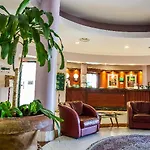 Glis Hotel 3*
