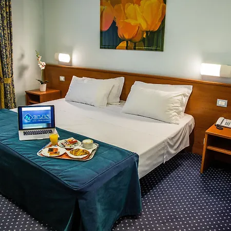 Glis Hotel