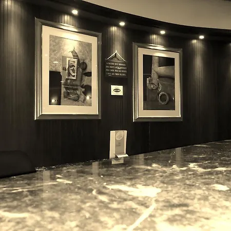 Glis Hotel 3*