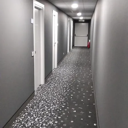 Glis Hotel