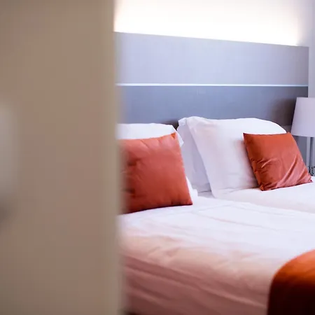 Glis Hotel 3*