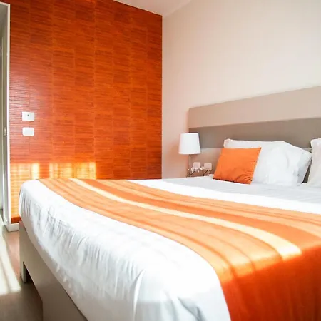 Glis Hotel