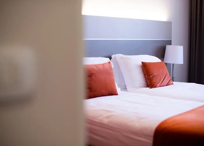Glis Hotel 3*